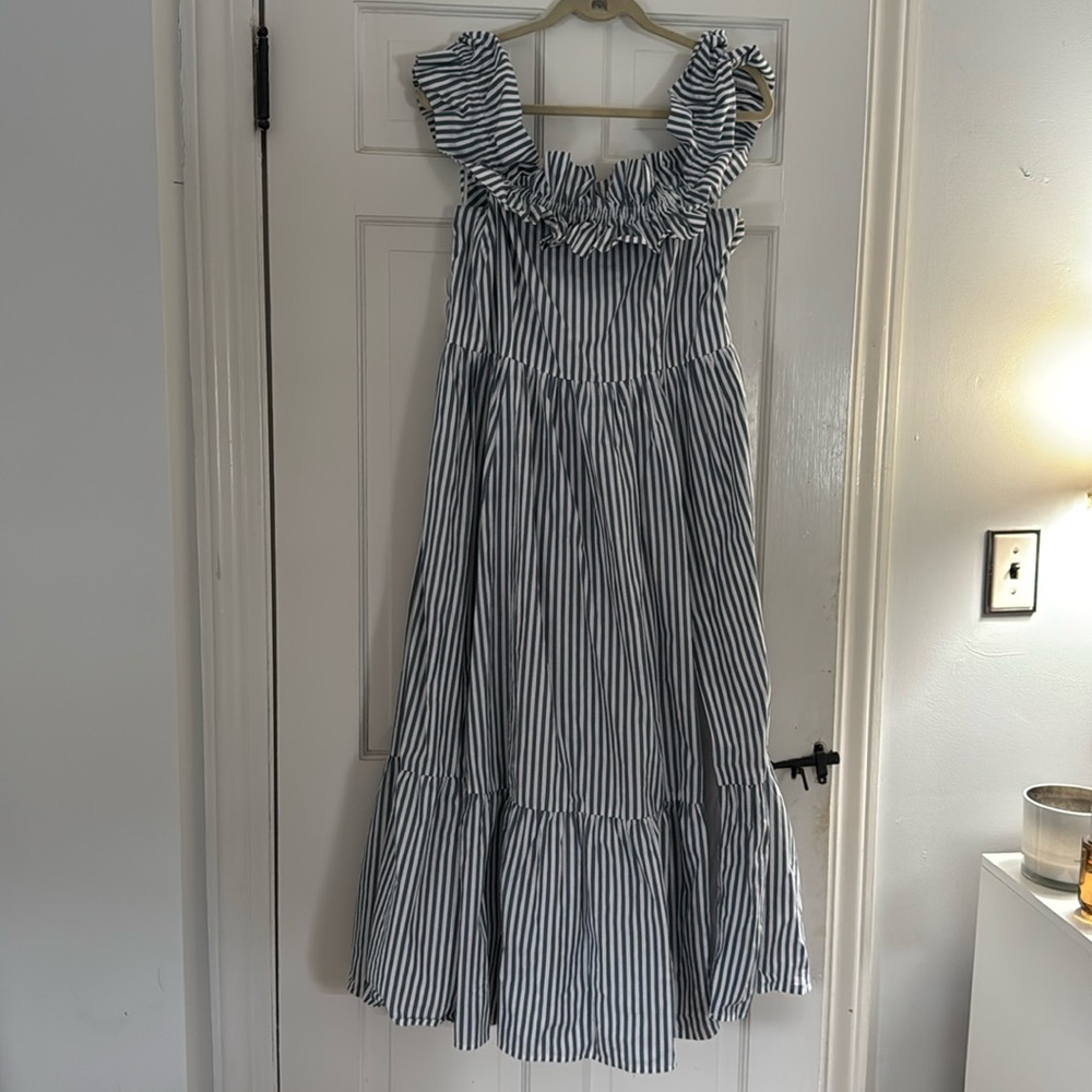 Abercrombie and Fitch maxi dress